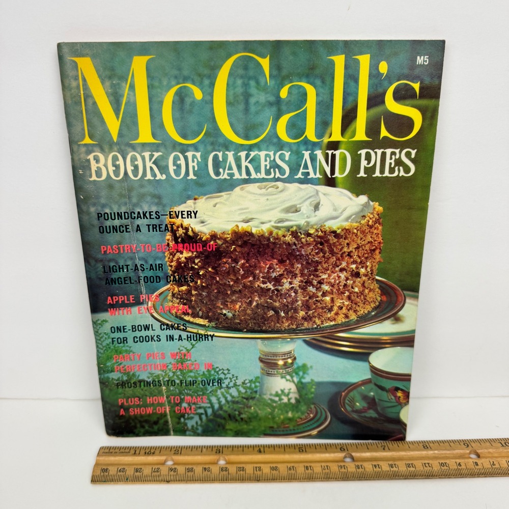 Vtg 60s McCalls Cookbook Collect Replacement Cakes and Pies M5 Paperback